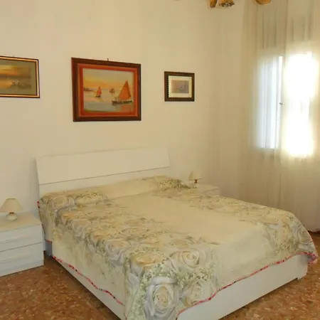 Apartment Giugovaz Lido di Venezia