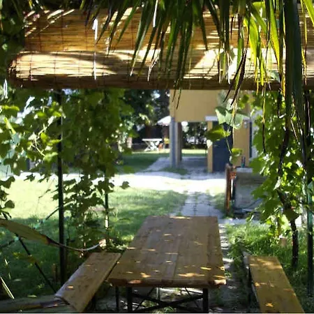 Giugovaz Apartment